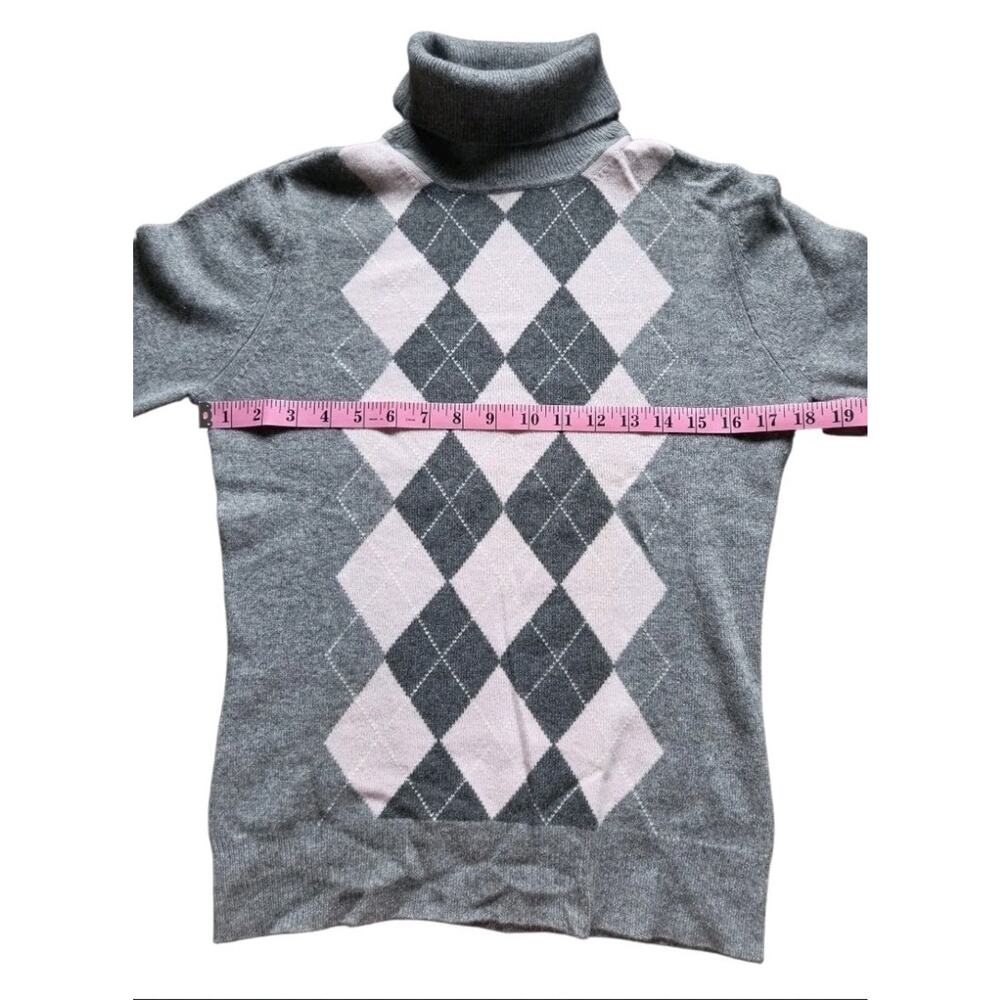 Apt 9 100% Cashmere Sweater M Gray Pink Argyle Turtleneck Quiet Luxury Preppy - Picture 7 of 8